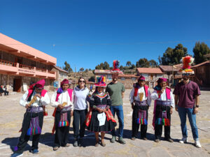 Puno y Lago Titicaca 2 Días / 1 Noche (Islas de los Uros,  Amantaní y Taquile)